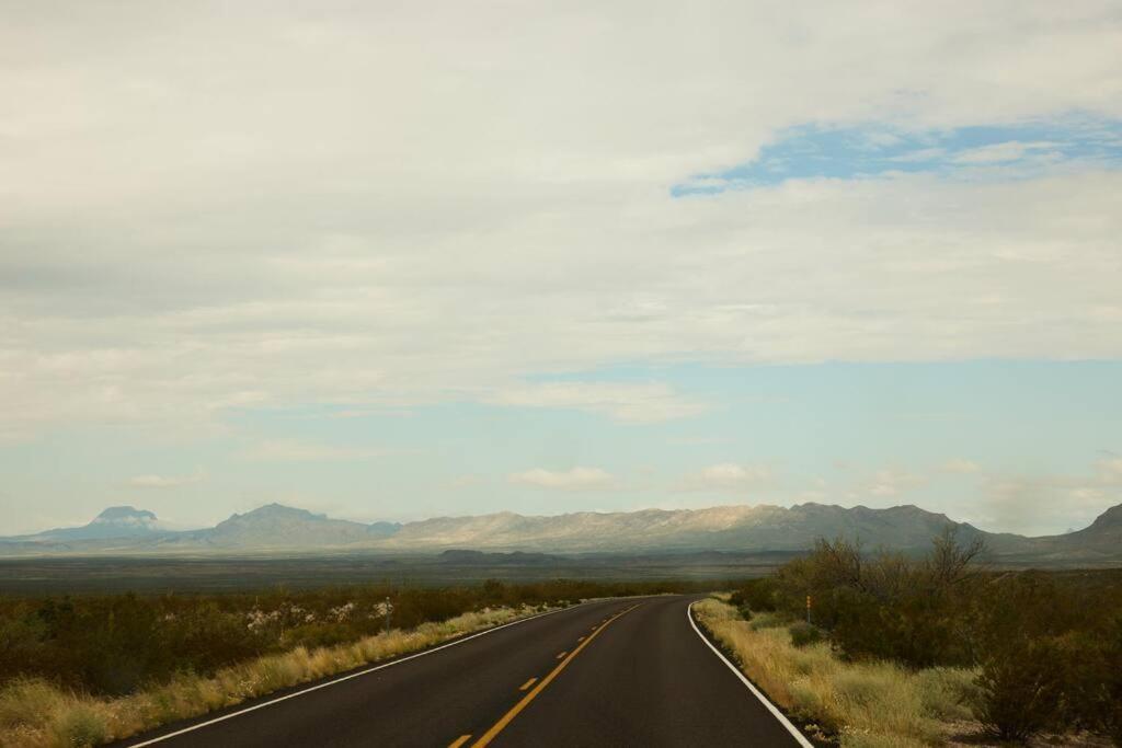 Casa Piedra ⁠ — Short Drive From Big Bend Terlingua Exterior foto